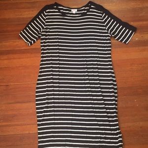 Women’s Lularoe Julia